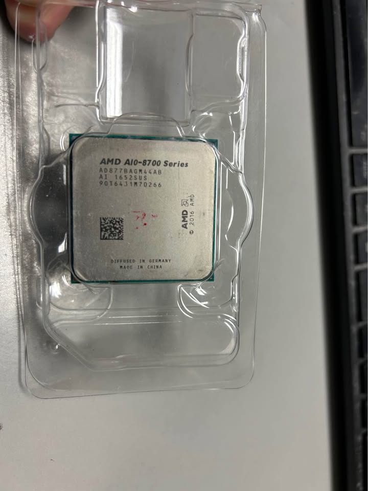 AMD A10 8770 R7 CPU/APU/GPU